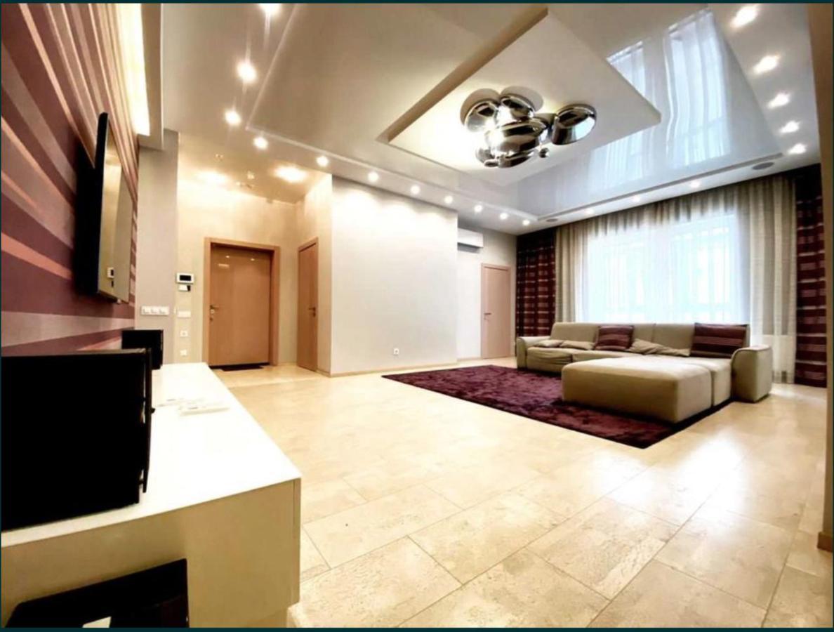 2-Bedroom Most City Center Area Apartment Dnipro Exterior foto