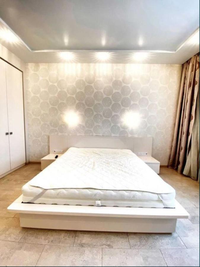 2-Bedroom Most City Center Area Apartment Dnipro Exterior foto